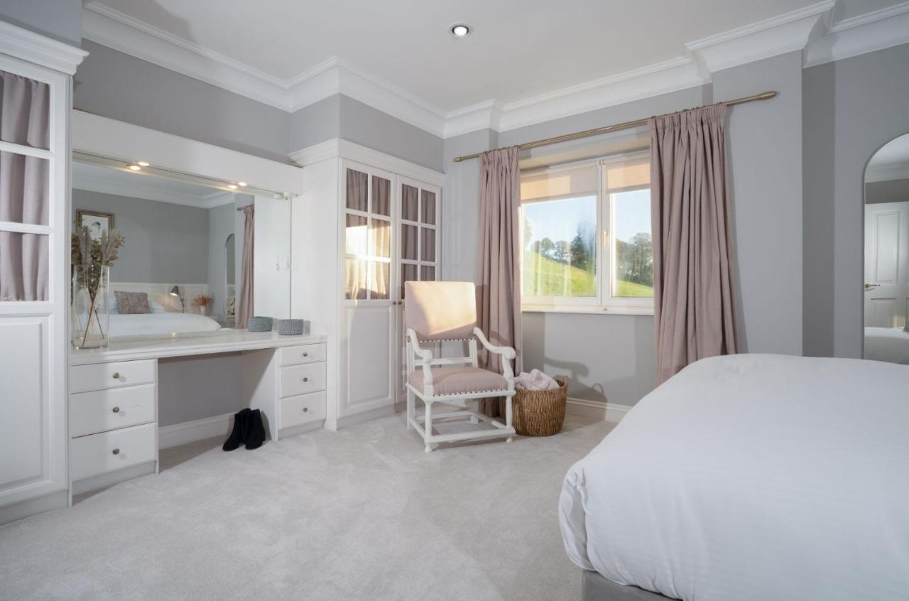 Brand New - Contemporary - 2 Bedroom - 2 Bathroom - Spacious Apartment - Lake Views Ambleside Dış mekan fotoğraf
